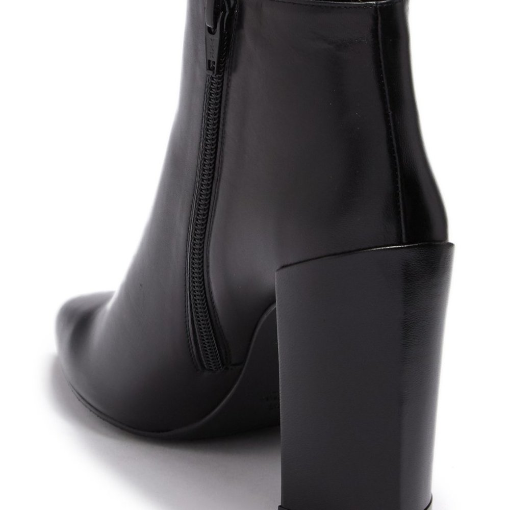 Stuart Weizman Pure Pointy Toe Bootie Black Size 8 - image 4
